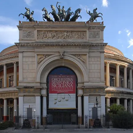 شقة Piazza Politeama باليرمو
