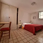 Piazza Politeama Apartman *