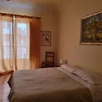 Piazza Politeama Apartman *