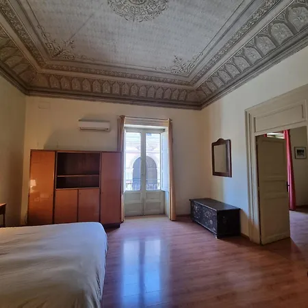 Piazza Politeama *