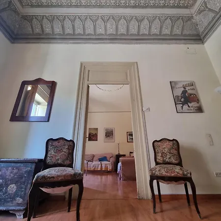 Piazza Politeama Appartement